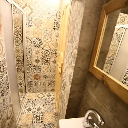 Little Ganj Suites * اسطنبول